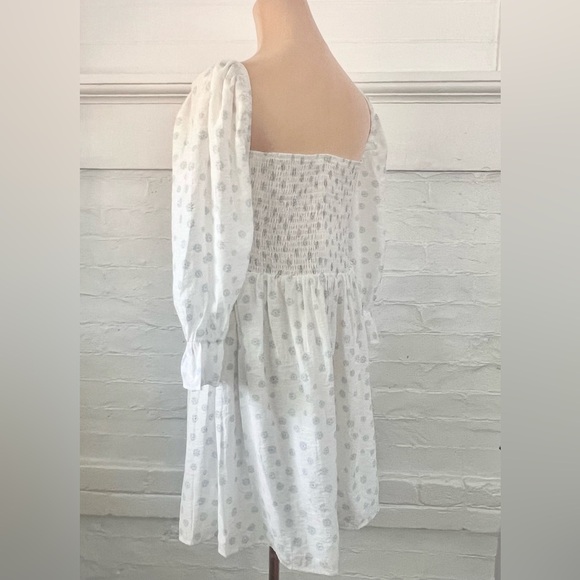 Girl And The Sun Lucia White Blue Flowered Smocked Mini Dress New With Tags - Picture 6 of 16